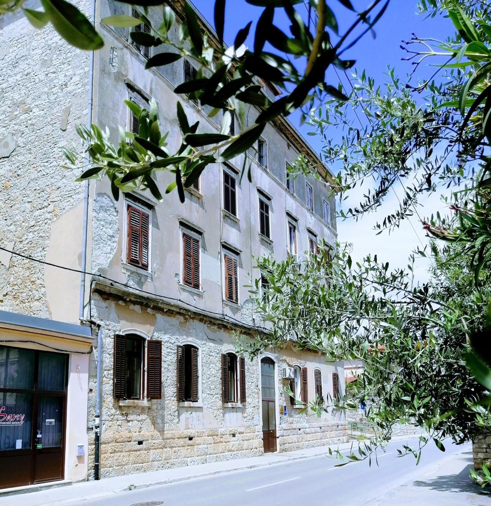 Pula Center - Studio Apartments Exterior foto
